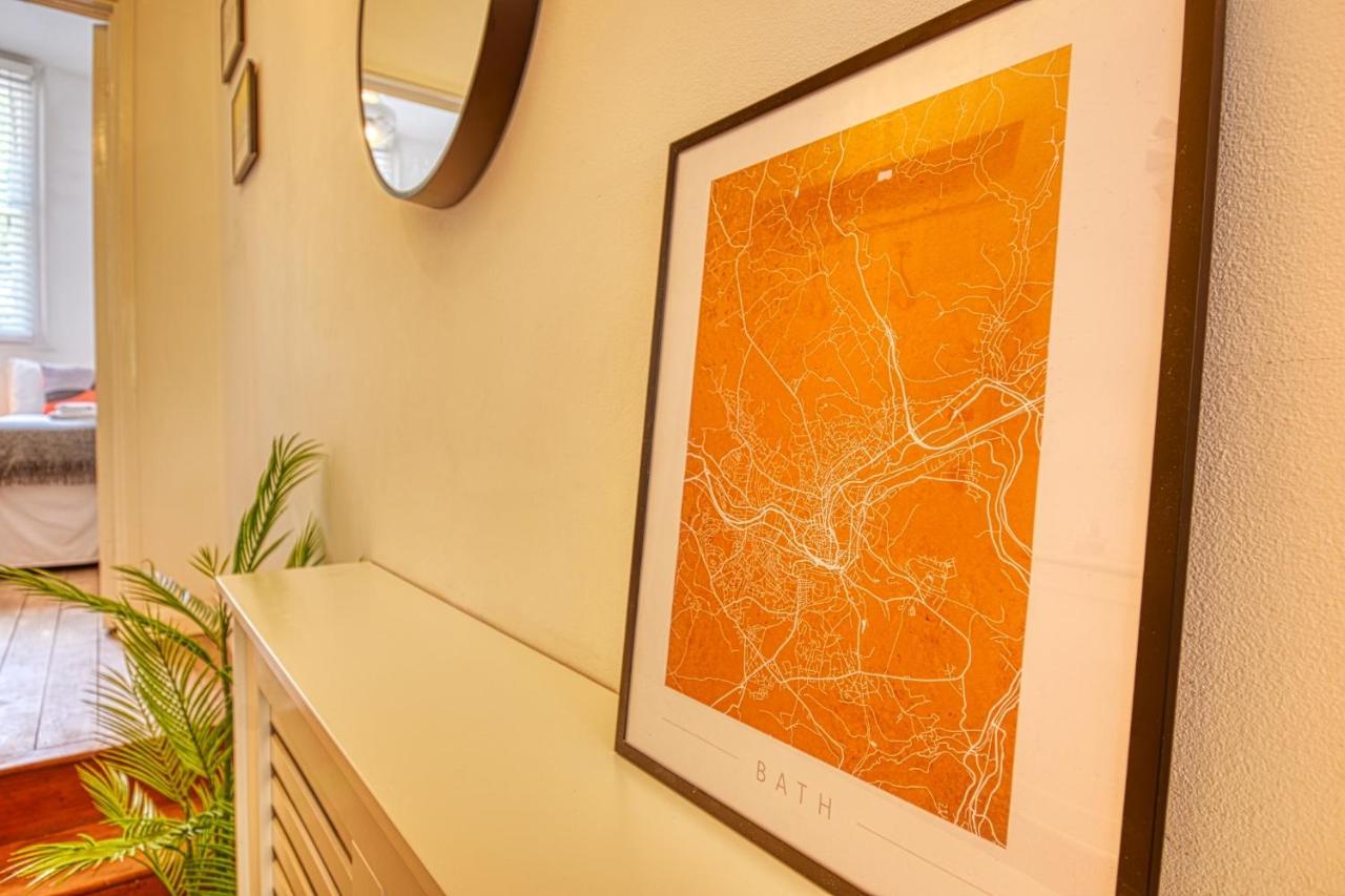 2 Bedroom Apartment In Bath City Centre With Garden & Free Parking Экстерьер фото